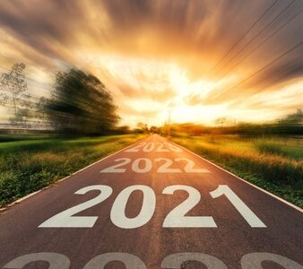 new-year-concept-empty-asphalt-road-sunset-new-year-2021_1627-4458_1
